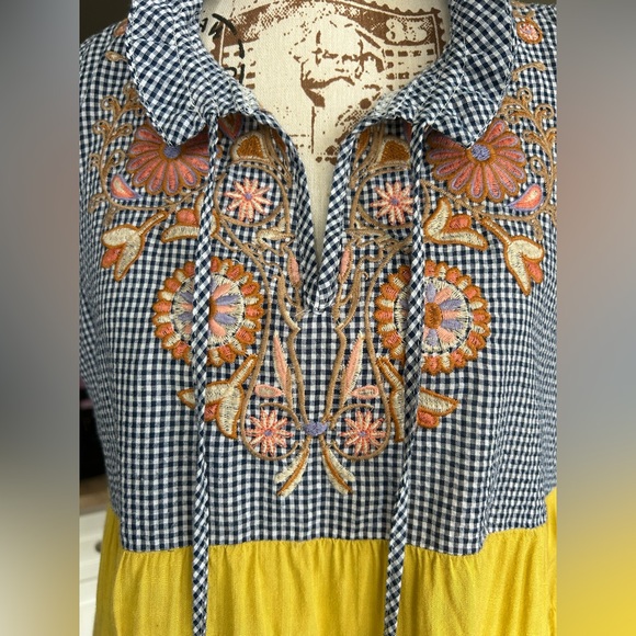 THML checkered gingham babydoll top with tiered bottom size large - Picture 2 of 10